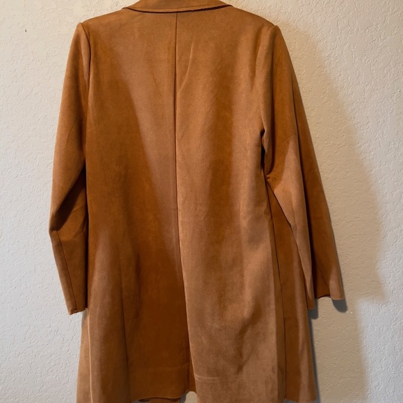 Chic Caramel Suede-Feel Open Front Jacket - Size Medium! - Picture 2 of 8
